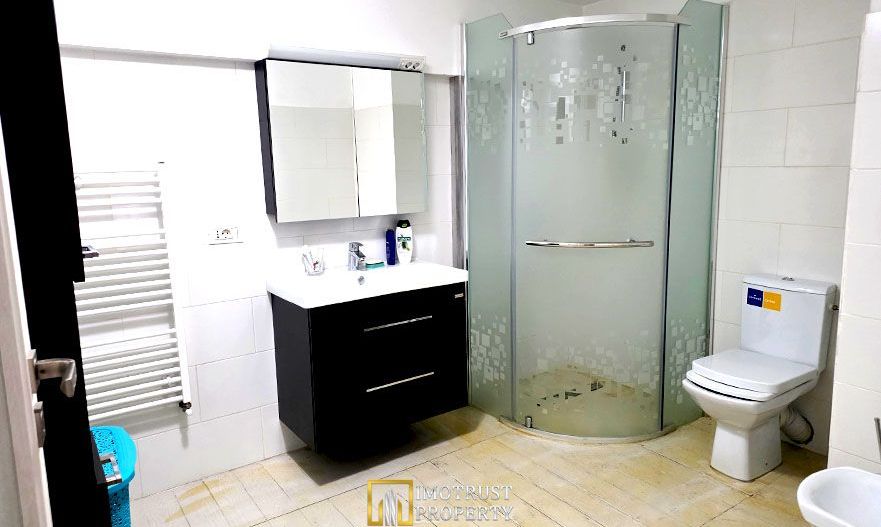 Apartament 5 camere cu supantă, ultracentral, Arad - Poză 13
