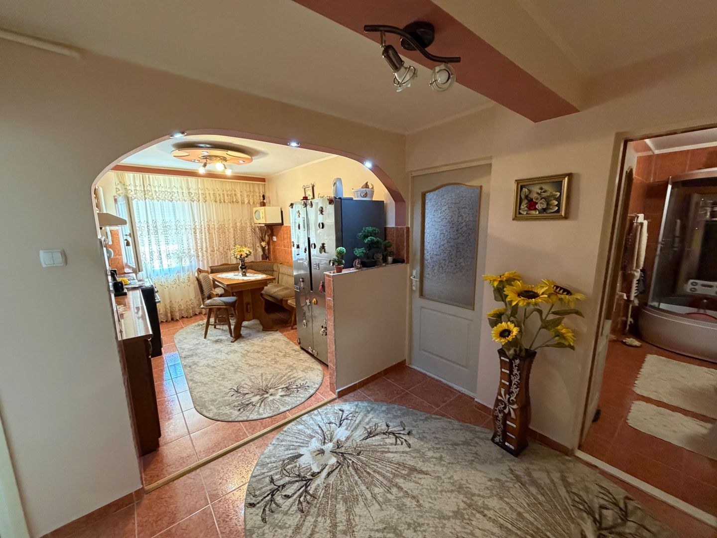 Apartament 2 camere, decomandat  - Cugir - Poză 9
