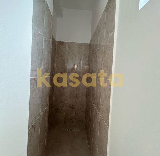 Super pret I Casa tip duplex P+1 I 4 camere I 3 bai I Balotesti - Poză 16