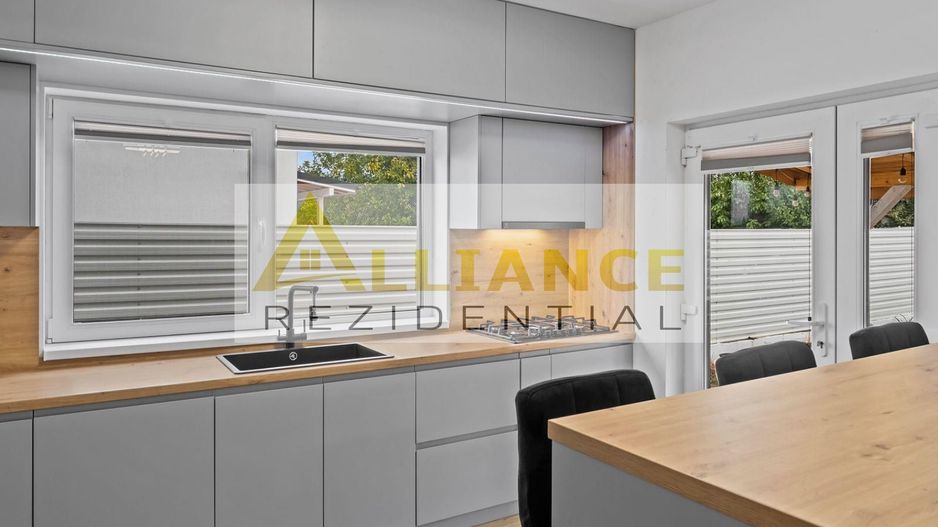 {STRADA MIORITA} Vila individuala cu 4 camere 120 MPU + Teren 309 MP - Poză 3