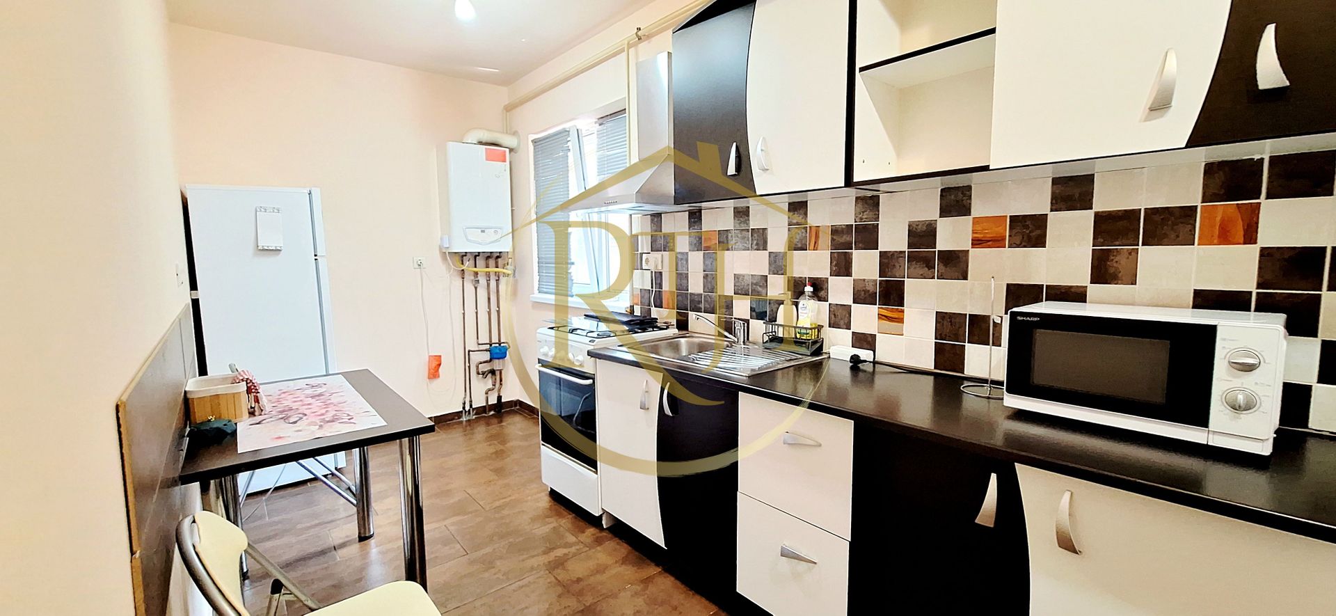Oferim spre inchiriere apartament cu 1 camera,loc de parcare,Complex Studentesc - Poză 10