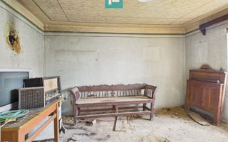 Casă cu 4 camere în Buhani, Dezna - Poză 20