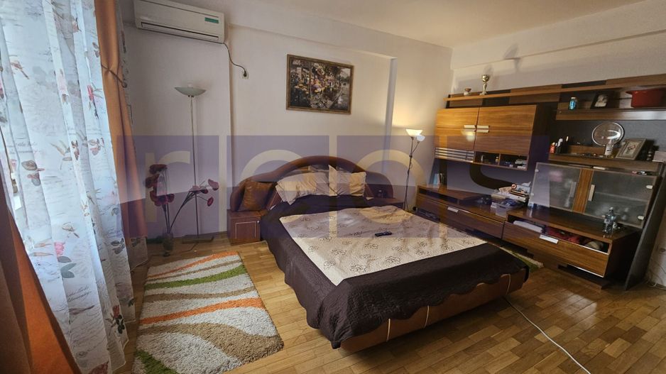 DE VANZARE STUDIO 52 MP | DECOMANDATA | PARCARE - Poză 4