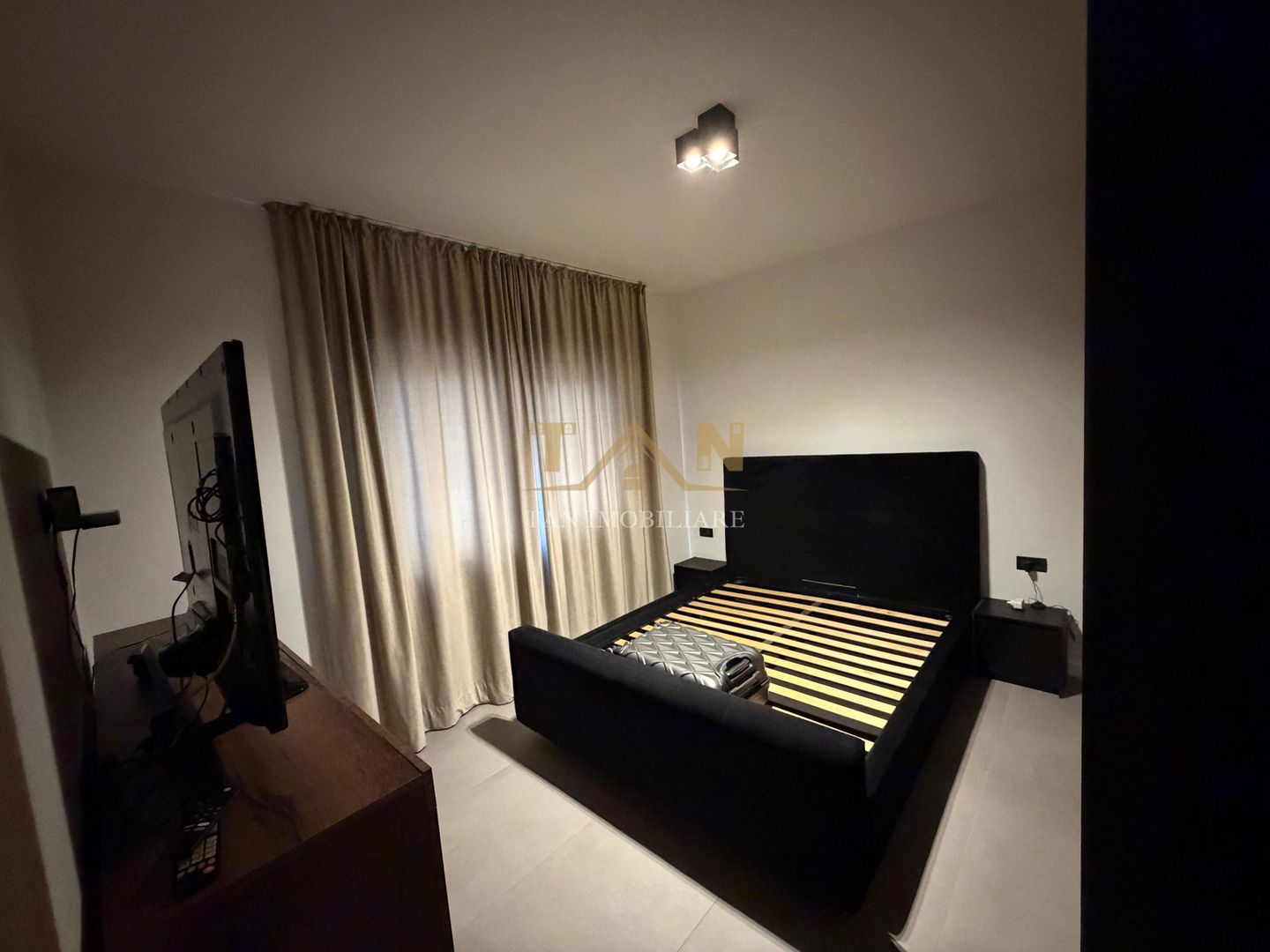 De Închiriat Ap 2 camere Mosnita Noua - Poză 5