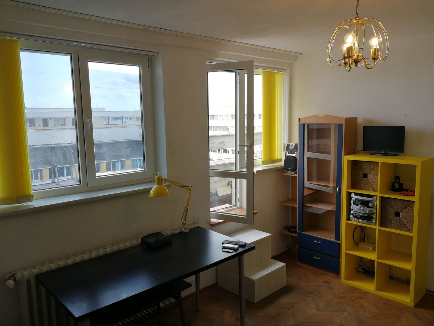 Garsoniera Piata Iancului Metrou Terasa 2 Holuri - Poză 4