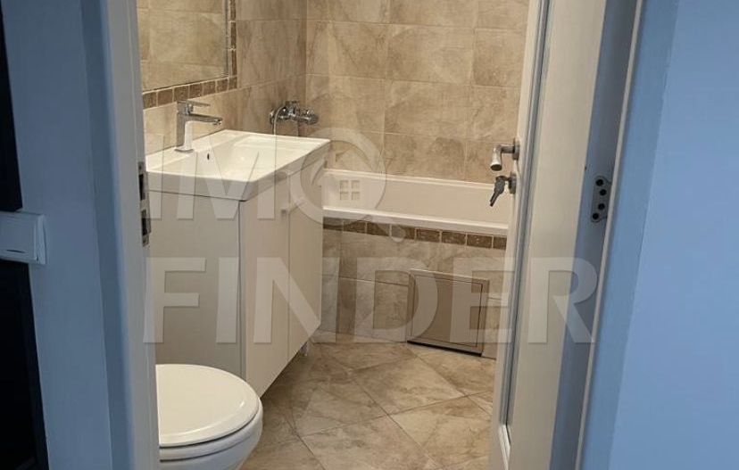 Vânzare 2 Camere Grigorescu etaj intermediar - Poză 4
