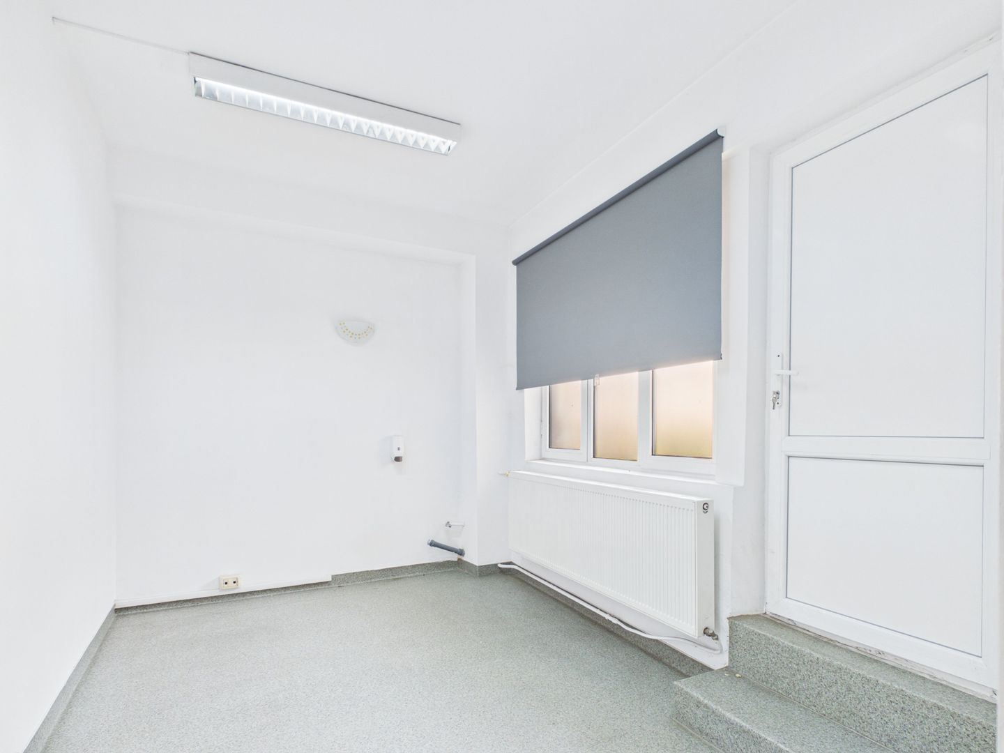 Clădire de 560 mp utili ~20 încăperi | Configurație medicală - Poză 12