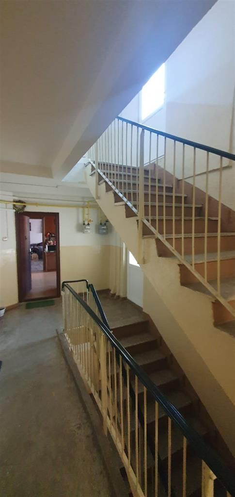 Apartament 3 camere2 bai 2 balcoane Centrala proprie. - Poză 14
