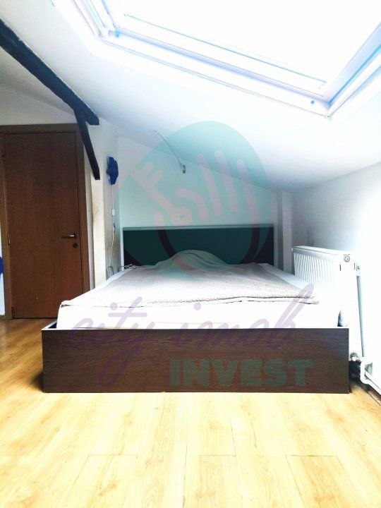 Casa singura in curte zona Mosilor - Poză 7