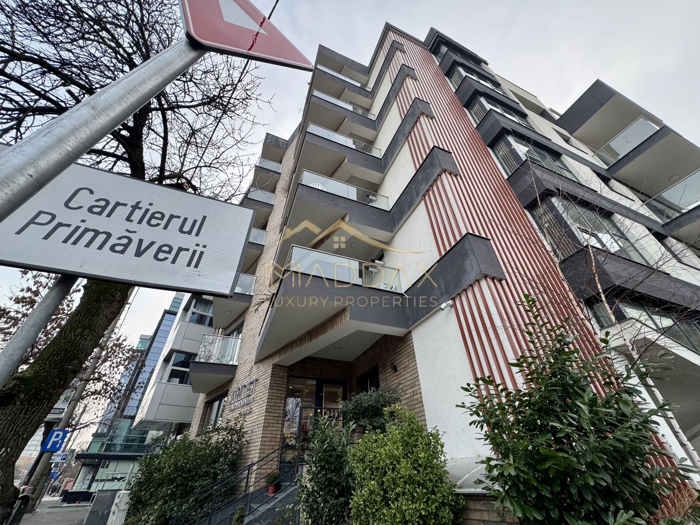 Apartament cu 3 camere *prima inchirere* // zona Herastrau - Poză 56