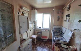 De vanzare apartament cu 3 camere in cartierul Gheorgheni - Poză 3