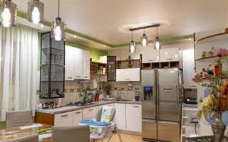 Vila deosebita, 6 camere, Popesti-Leordeni – Adiacent Sos. Oltenitei - Poză 8