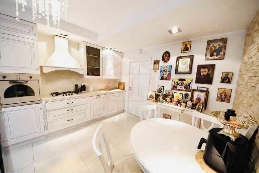 Casă tip duplex in Galati, Brateș Lake mobilată și utilată lux - Poză 8