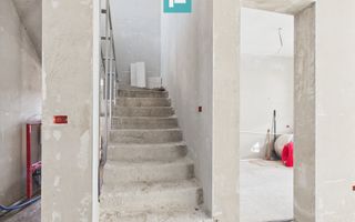 Casă deosebită în Parneava – Strada Griviței - Poză 31