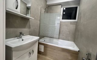 Apartament cu 3 camere de vânzare - Poză 11