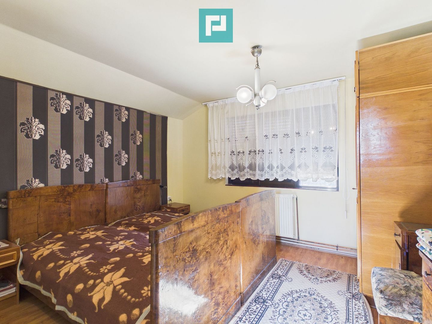 Cabană deosebită cu 4 camere în Căsoaia - Poză 10