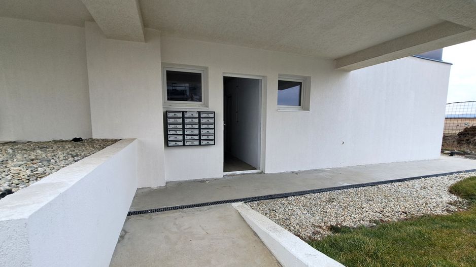Apartament tip Penthouse cu 3 camere, 2 bai, NOU - Poză 17