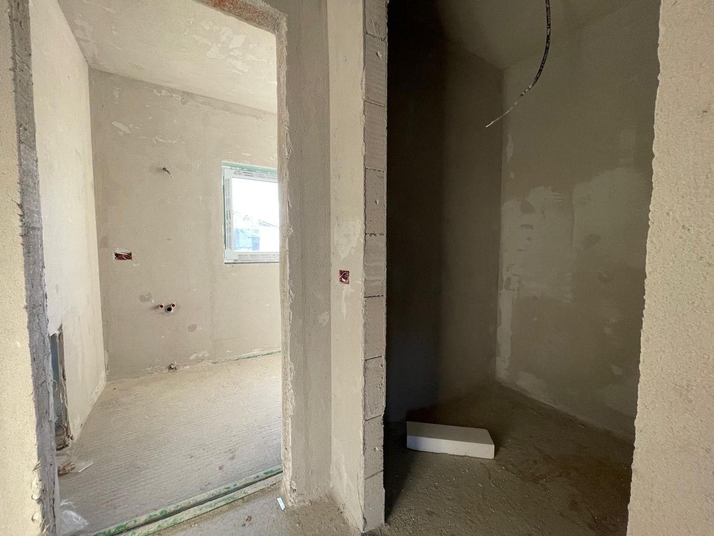 Duplex complet despartit - 3 camere - Mosnita Noua - Poză 10