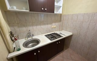 Etaj intermediar. Zona excelenta. Disponibil imediat - Poză 4