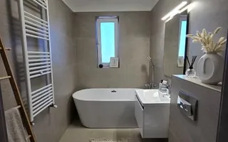 Penthouse 120 mp cu terase generoase - Poză 13