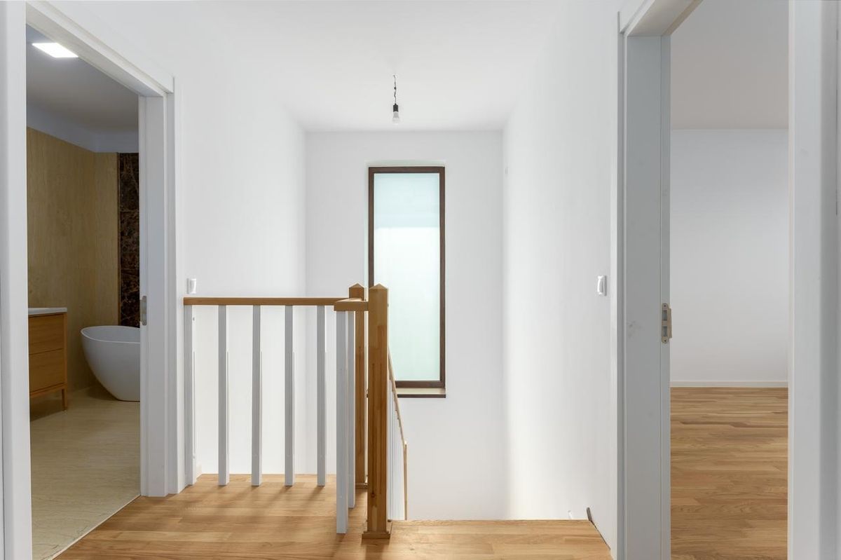 Balotesti vila P+1, 315 mp, teren 700 - Poză 9