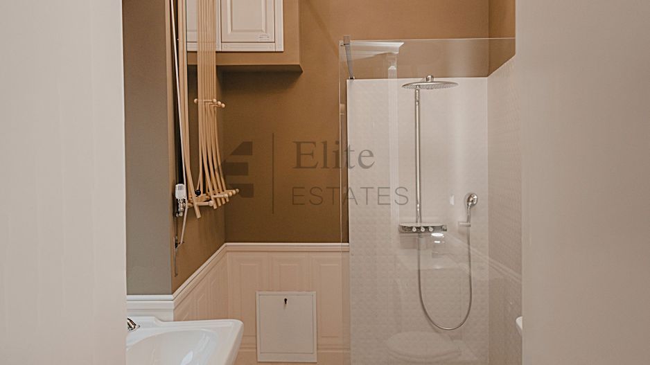 Apartament exclusivist cu garaj ultracentral in Oradea - Poză 12