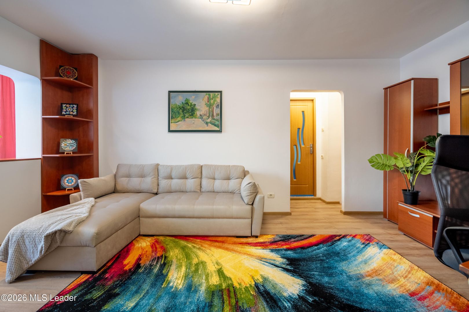 Apartament cu 2 camere Calea Crangasi 16 vav piata - Poză 2
