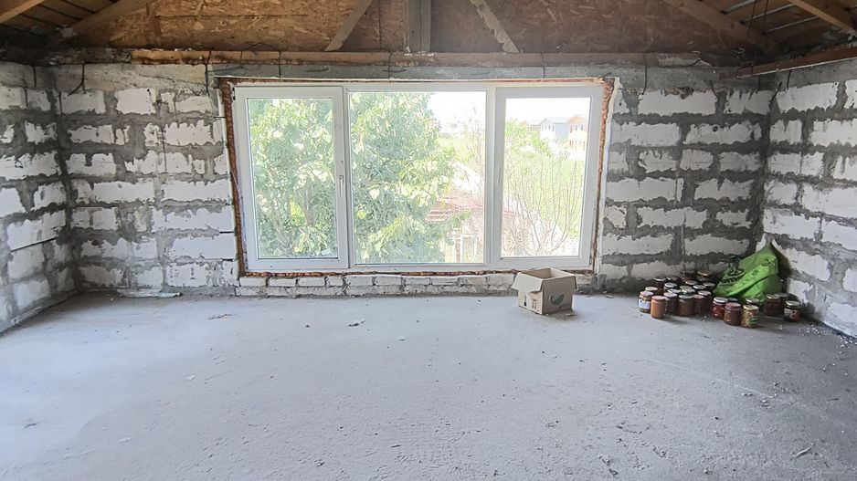 Casa P+M Com Vidra - Poză 21