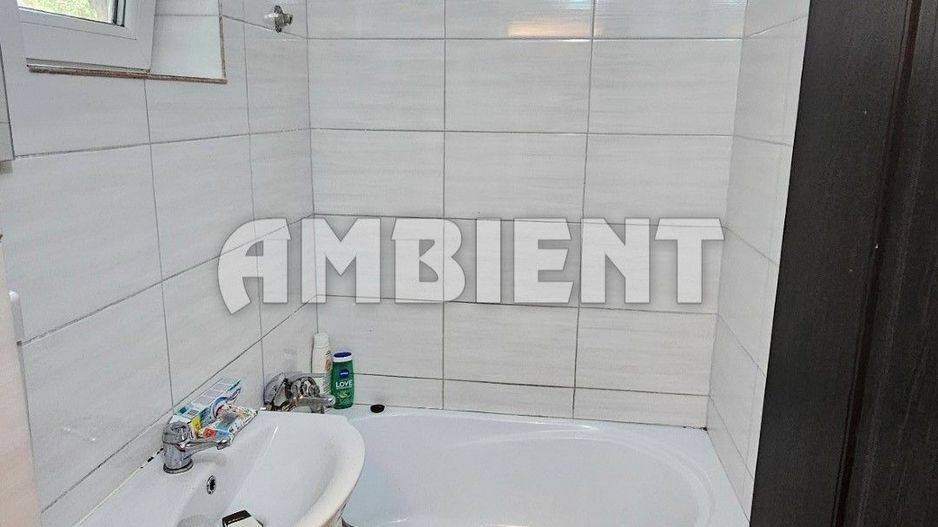 Apartament 3 camere, mobilat si utilat, zona AVÎNTULUI; - Poză 3