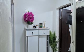 Apartament cu 2 camere, etaj 1, RENOVAT, nemobilat, VASLUI zona SMÂRDAN; - Poză 3