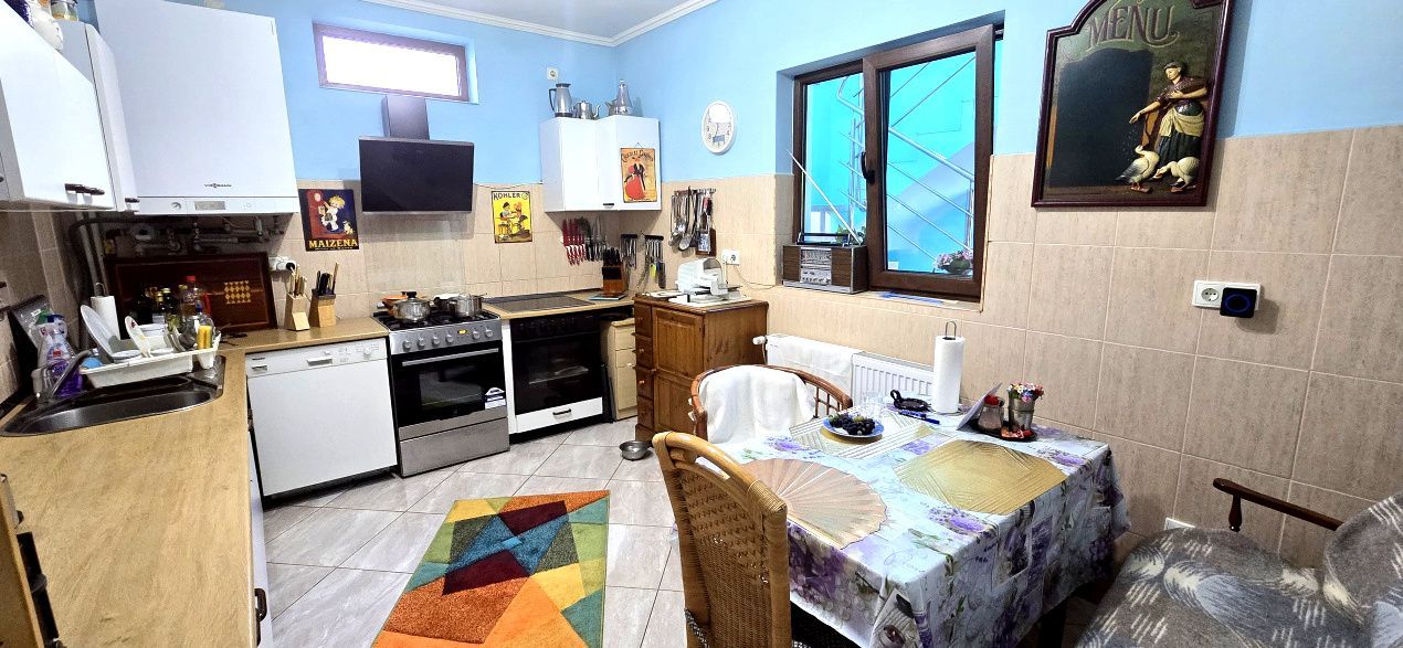 De Vânzare Casă zona Lucian Blaga Satu Mare - Poză 2