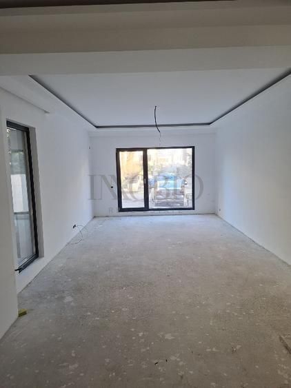 Vilă Modernă în Corbeanca – Ostratu | Rezidență Privată - Poză 8
