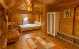 De închiriat: garsonieră în mansarda - Cotroceni - Poză 1