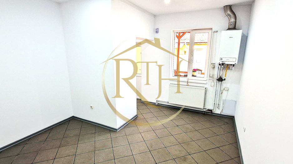 Spațiu comercial/birouri de închiriat – vad comercial excelent – zona Bălcescu - Poză 16