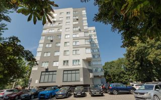 Vânzare, apartament, 3 camere, str. Vasile Lupu, Buiucani - Poză 1