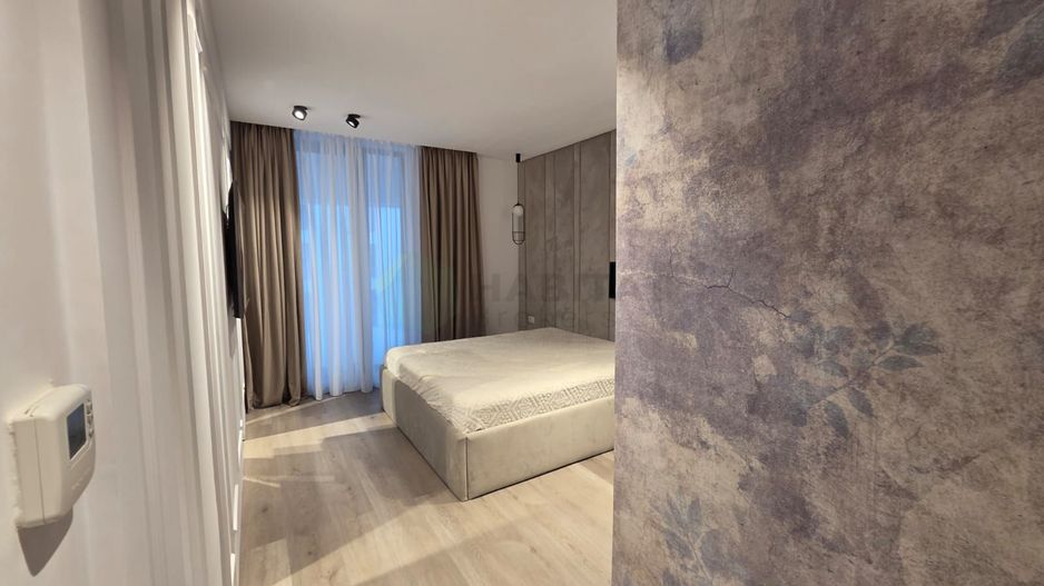 Apartament spectaculos cu grădină privată de 152 mp – disponibil spre închiriere - Poză 17