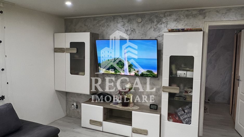 Două case individuale de vânzare în Teliuc –ideale pentru două familii - Poză 2