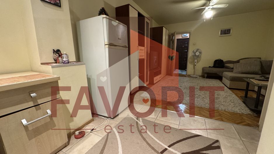 Etaj intermediar Mobilat si utilat. Disponibil imediat. - Poză 8