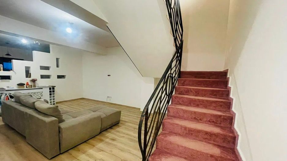 Vila vanzare| Balotesti| duplex P+1 deosebit |complet renovata in 2025 - Poză 3