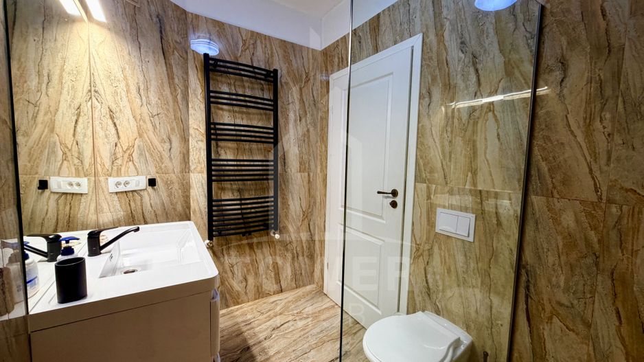 Garsonieră premium -zona ultracentrală - Poză 6