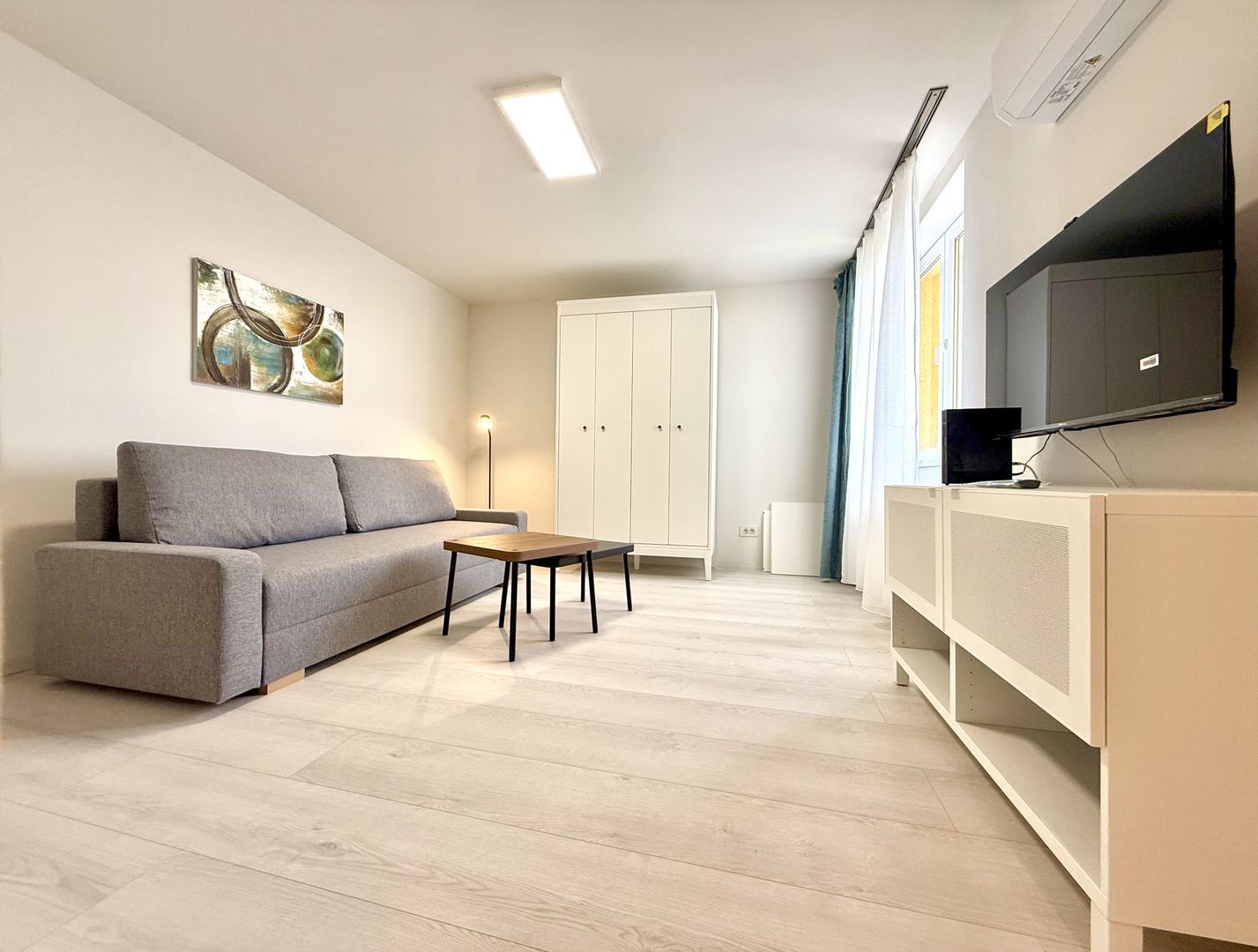 Apartament cu 1 cameră în zona centrală - Piața Unirii-Parcul Botanic - Poză 1