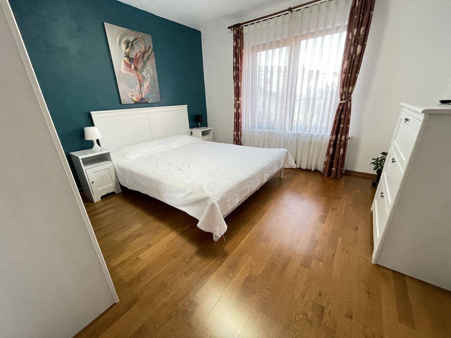 Casa moderna, frumos amenajata in zona Bogdanestilor - Poză 21