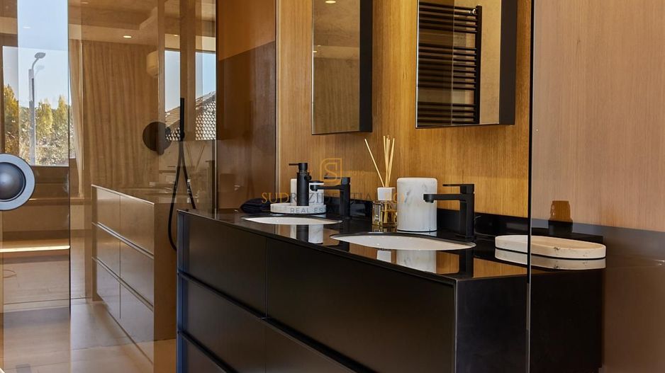 Vila spectaculoasa cu 6 camere, finisaje premium, zona Corbeanca - Poză 17