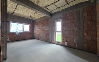 Vilă individuală în Tunari – 5 camere, curte privată - Poză 30