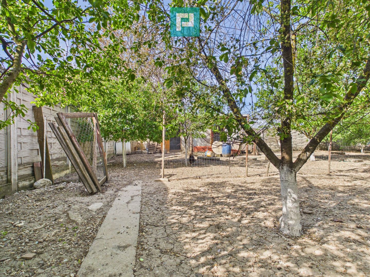 Casă retrasă Pișchia – 4 camere, teren 920 mp - Poză 64