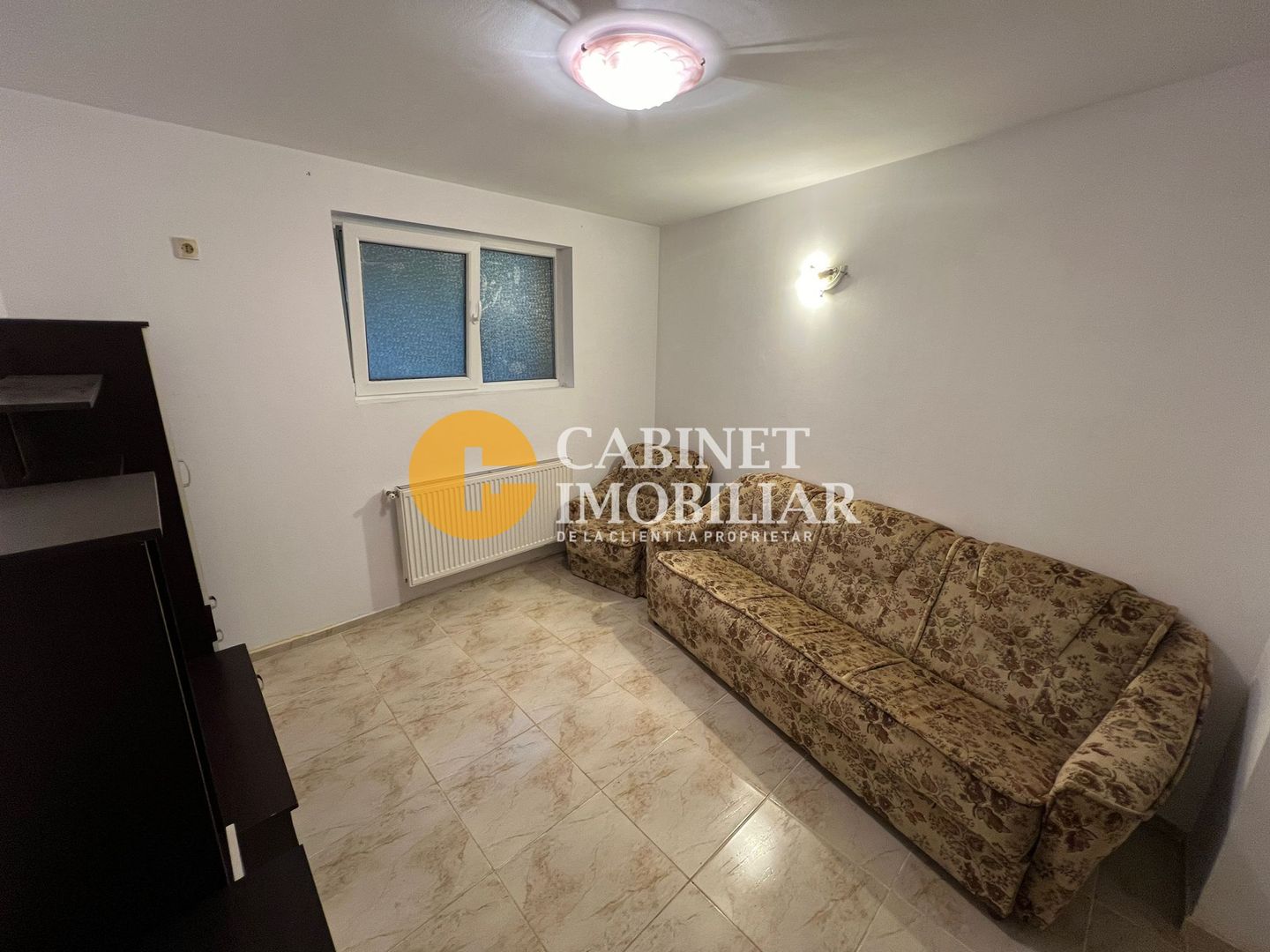 Sărărie - 2 camere decomandat - 43mp - loc de parcare - Poză 2