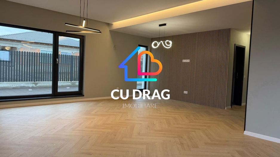 Lux si confort Apartament cu 200 mp de curte - Poză 3