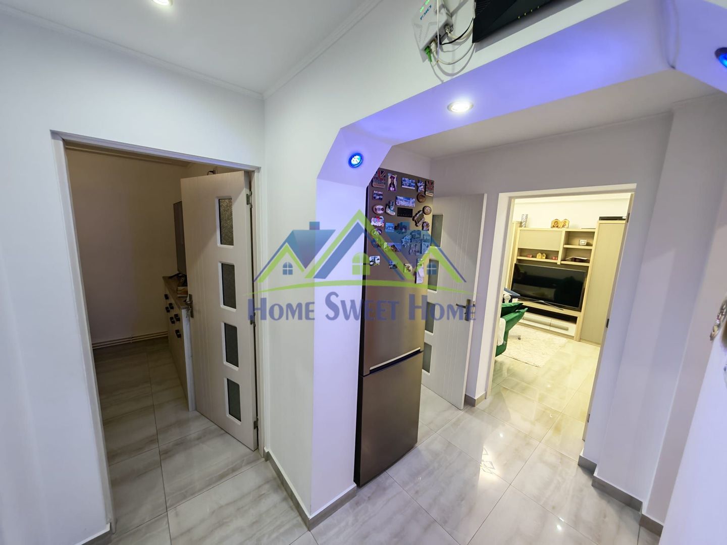 Apartament 3 camere decomandat | Micro 7 | Pinilor | Etaj 3 | Renovat! - Poză 2