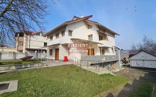 Proprietate de Vânzare – Ideala pentru afacere în domeniul medical/educational! - Poză 13