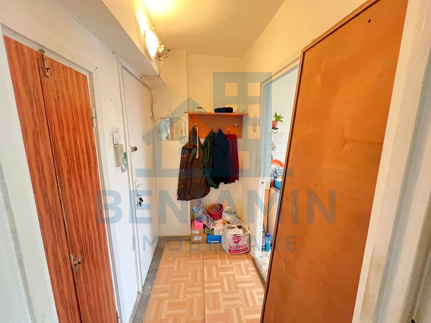 Apartament-2 Camere-48mp-CT- Etajul 2-Izolat-Bulevardul Saturn-Brasov - Poză 7